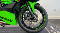 Kawasaki Ninja Zx 4 ZX400SRFNN (24MY)